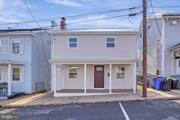 14 EAST ST, Thurmont, MD 21788