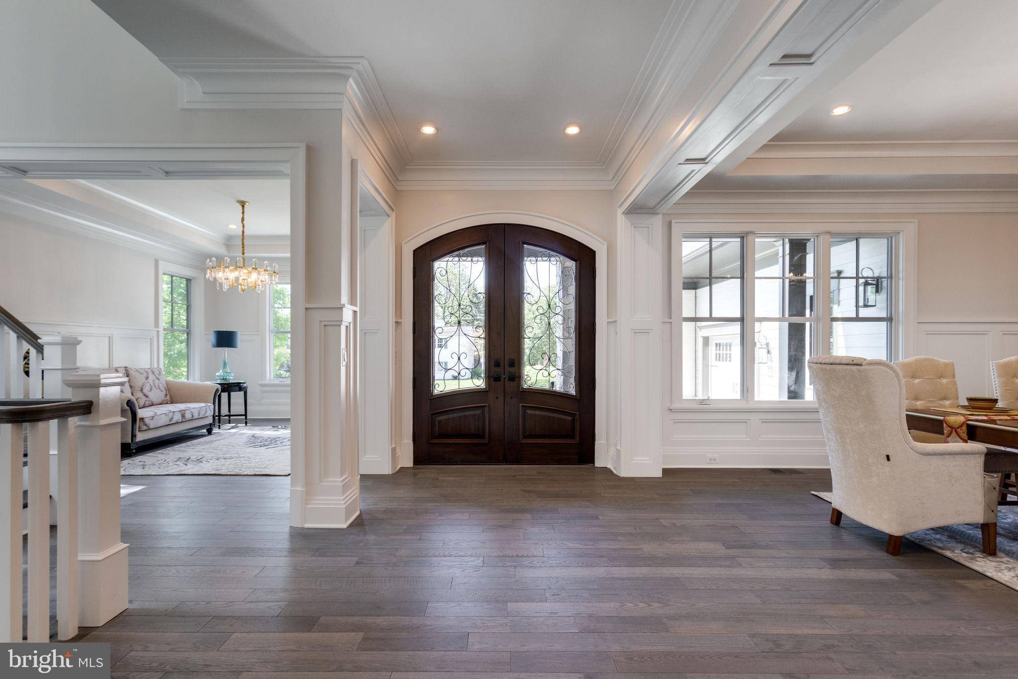 Mclean, VA 22101,6930 TYNDALE ST