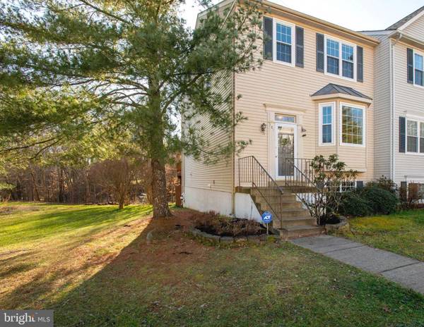 301 CROSSING RD, Fredericksburg, VA 22406