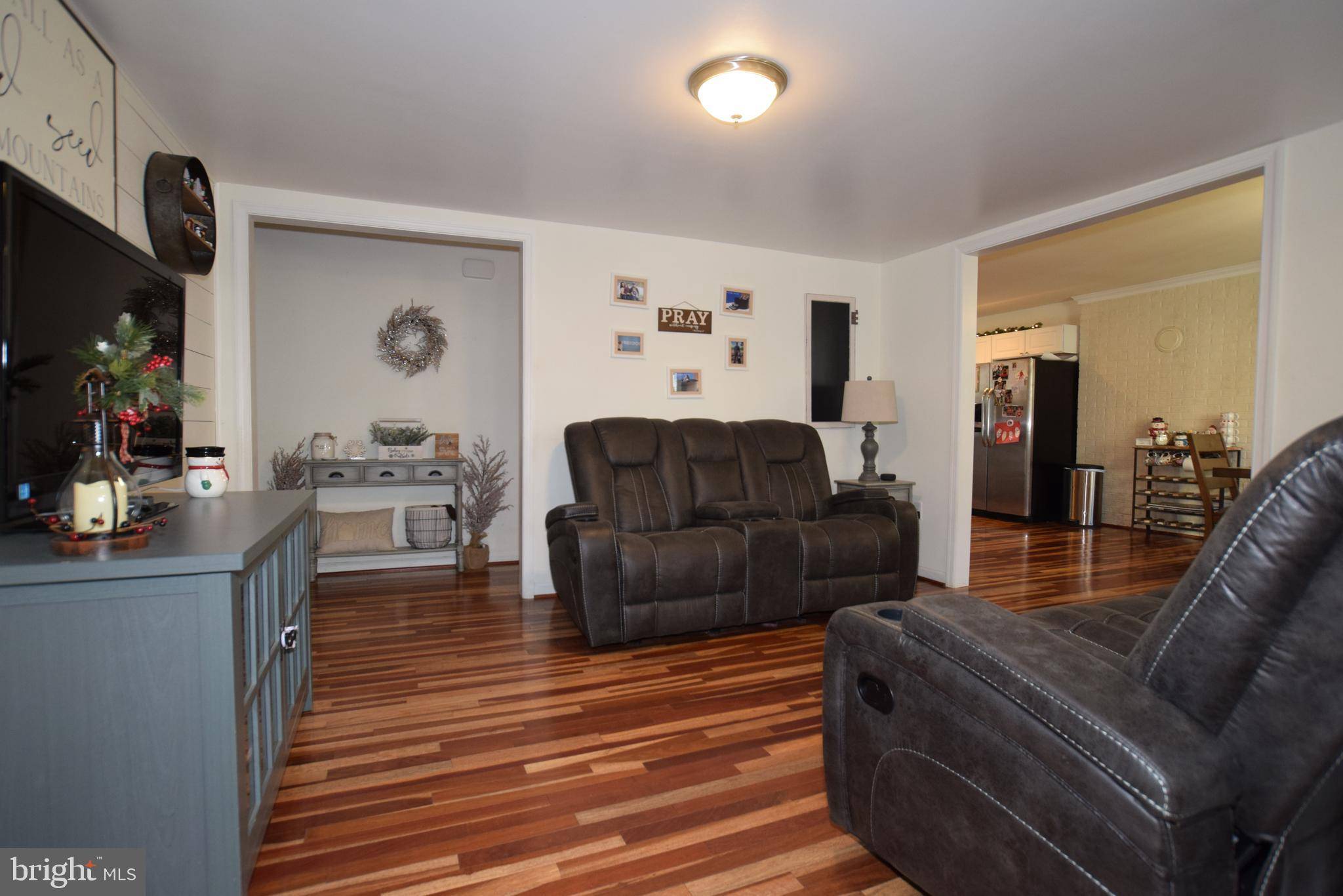 Fredericksburg, VA 22406,55 HALL LN