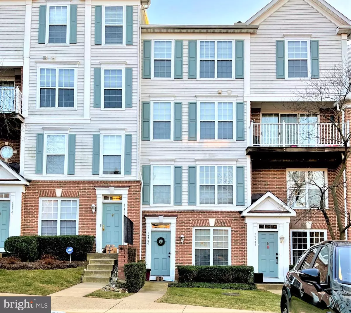 Fairfax, VA 22033,12785 FAIR CREST CT #11