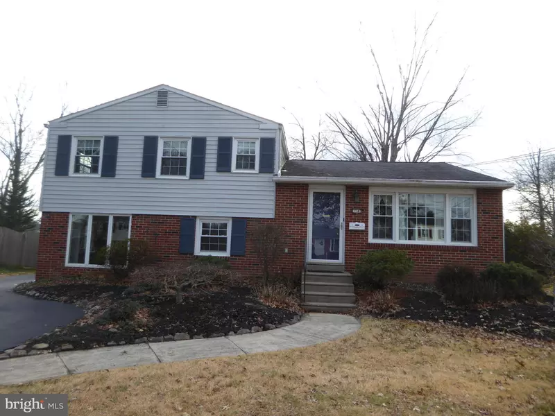 1142 EMERALD AVE, Lansdale, PA 19446