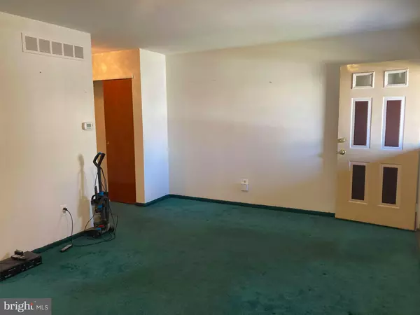 Philadelphia, PA 19115,9619 HILSPACH ST