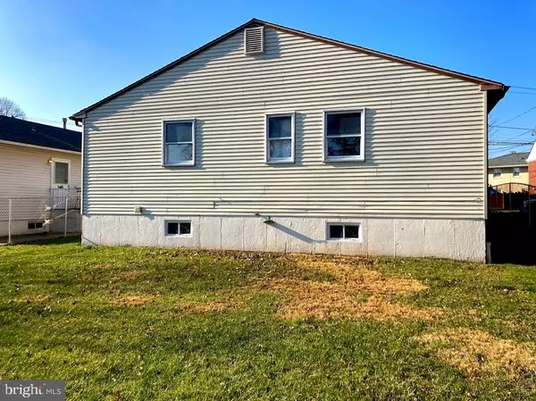 Philadelphia, PA 19115,9619 HILSPACH ST