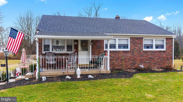 4 BENBURB RD, Phoenixville, PA 19460