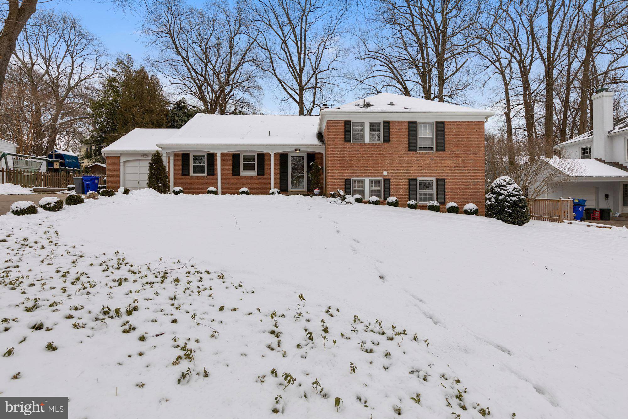 10105 E BEXHILL DR, Kensington, MD 20895