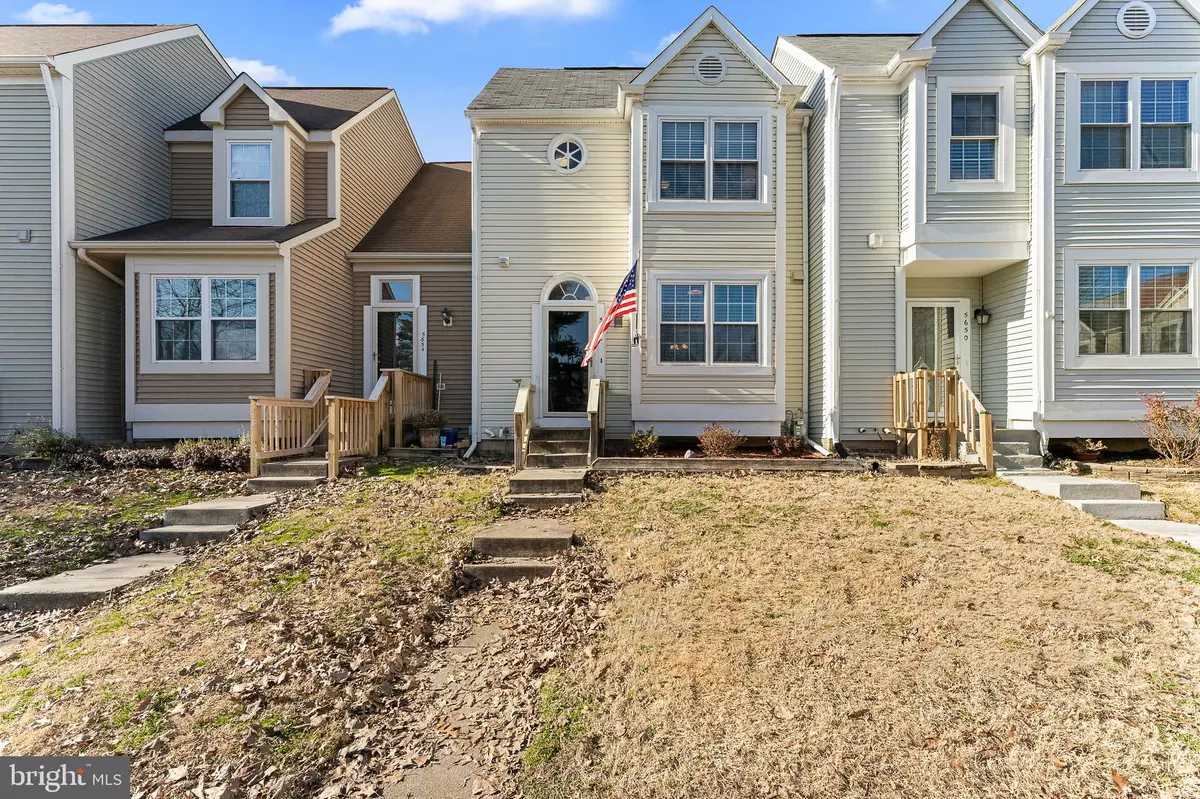 Centreville, VA 20120,5652 THORNDYKE CT