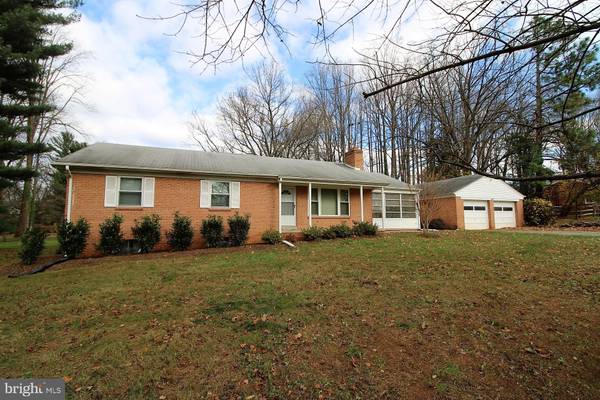 4517 OAK HILL RD, Rockville, MD 20853