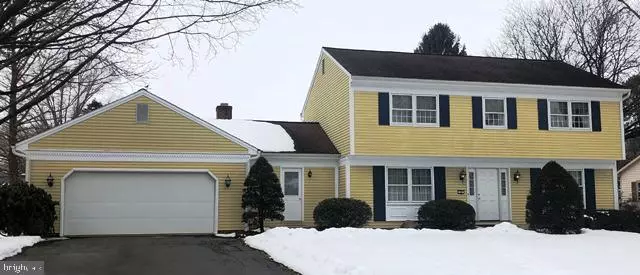 Leola, PA 17540,38 COUNTRY SIDE LN