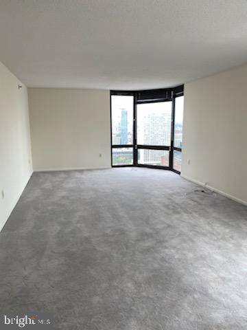 Philadelphia, PA 19103,2018-32 WALNUT ST #28H