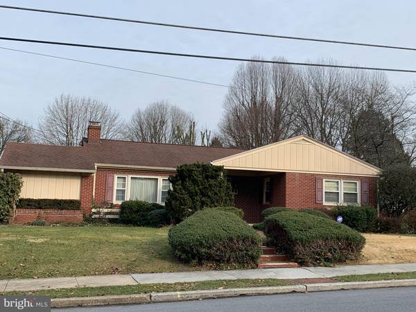 1116 NOWLEN ST, Lebanon, PA 17042