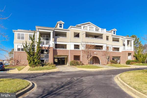 411 OYSTER BAY PL #204, Solomons, MD 20688