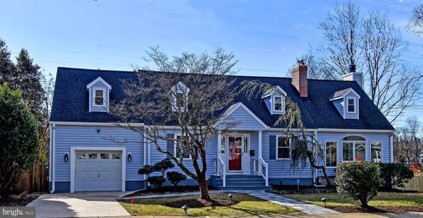 817 LINCOLN AVE, Falls Church, VA 22046