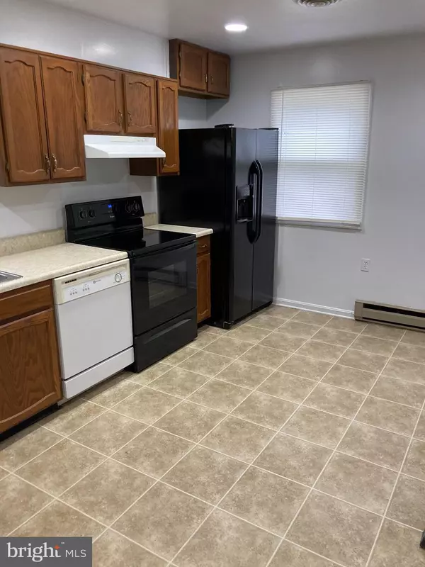 Shepherdstown, WV 25443,21 ROCK SPRING LN