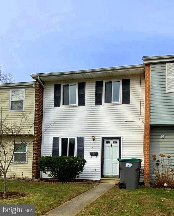 11 SAILBOAT CIR, Newark, DE 19702