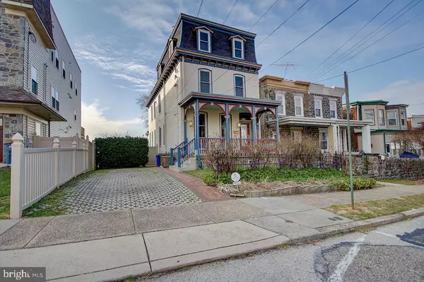 Philadelphia, PA 19128,4006 PECHIN ST