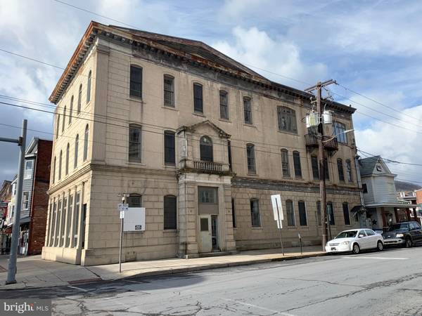 Tamaqua, PA 18252,133 E BROAD ST