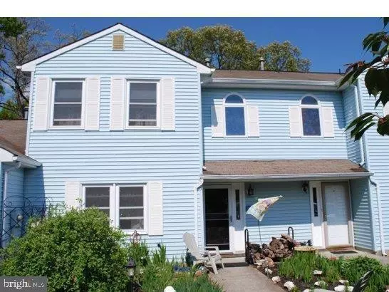 Tuckerton, NJ 08087,3 KETCH CT