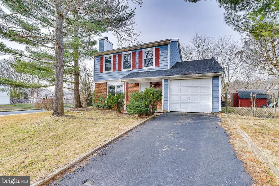 47 VILLAGE DR, Barnegat, NJ 08005