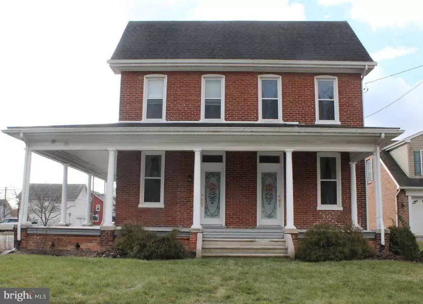 116 E HARRISBURG AVE, Elizabethtown, PA 17022