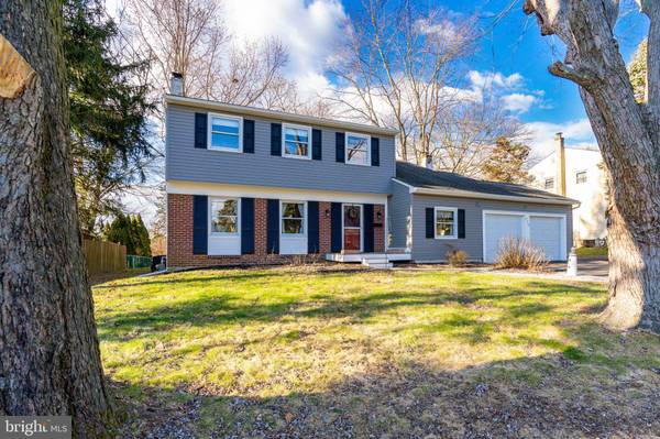 220 HOGELAND RD, Southampton, PA 18966