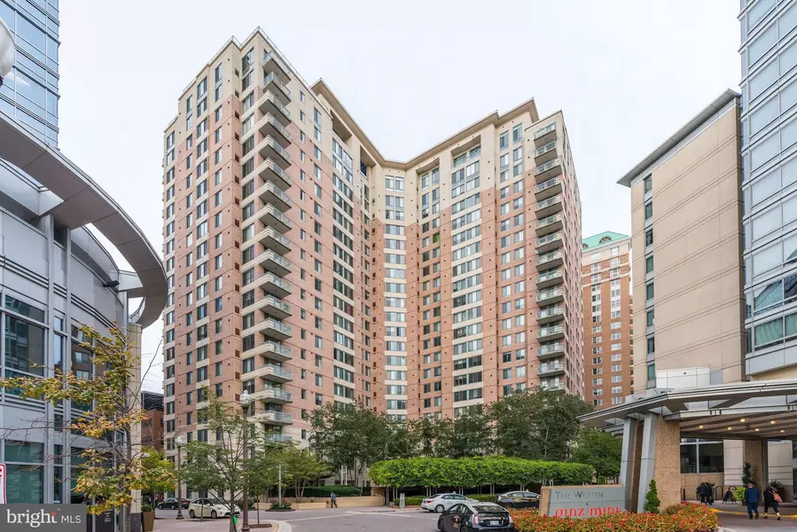 851 N GLEBE RD #206, Arlington, VA 22203