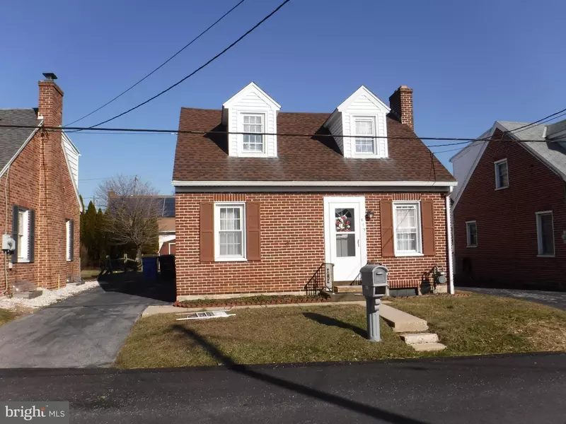 817 10TH AVE, York, PA 17402