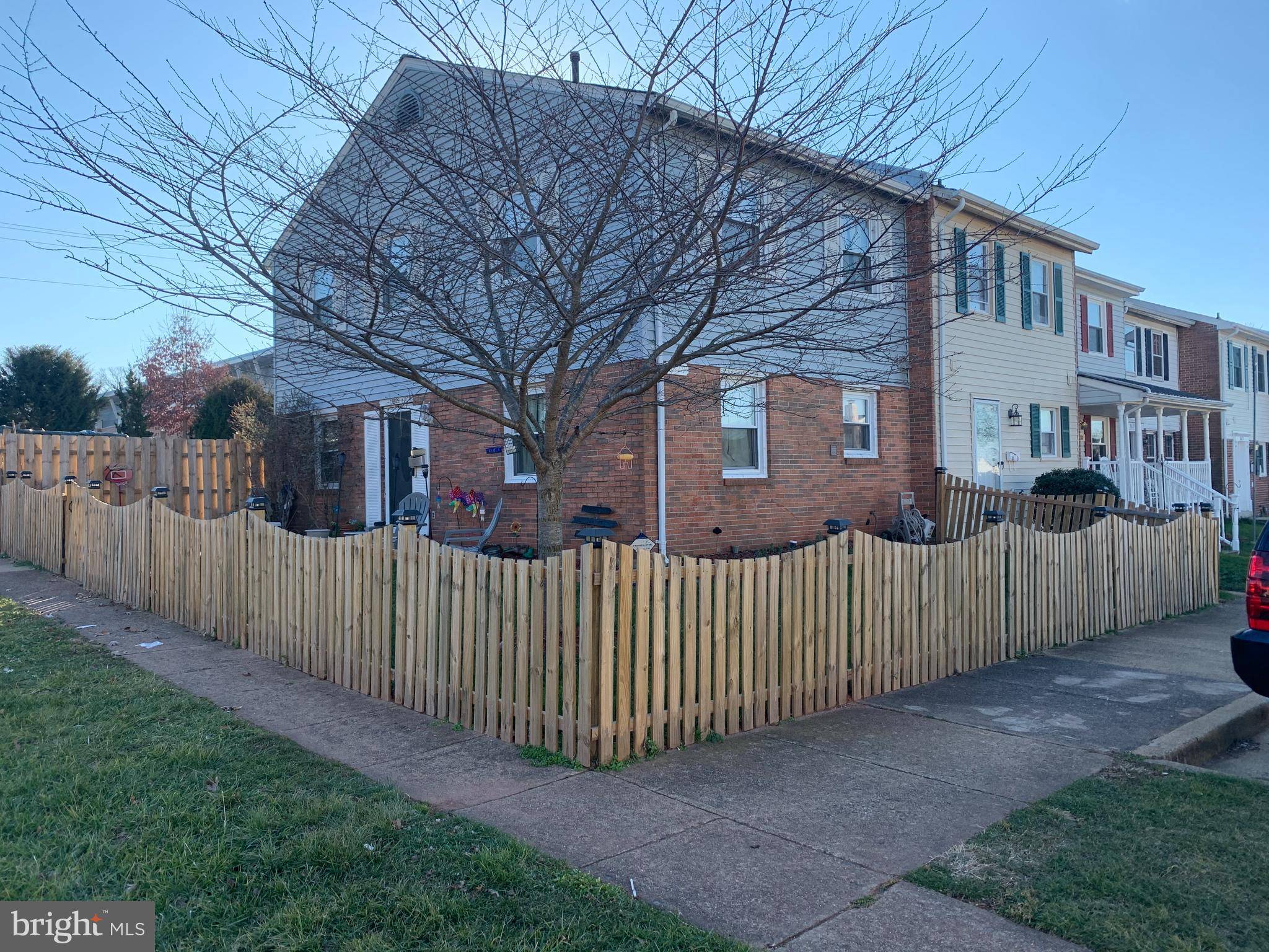 8629 NEWTON PL, Manassas, VA 20111
