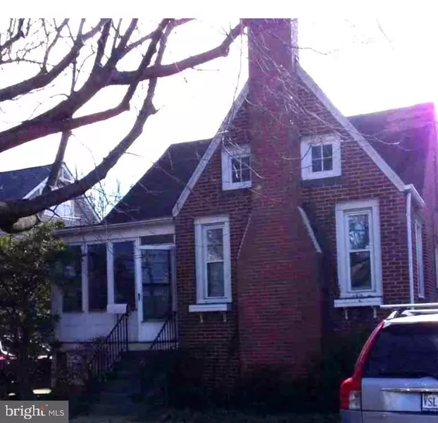 8 W MYRTLE ST, Alexandria, VA 22301