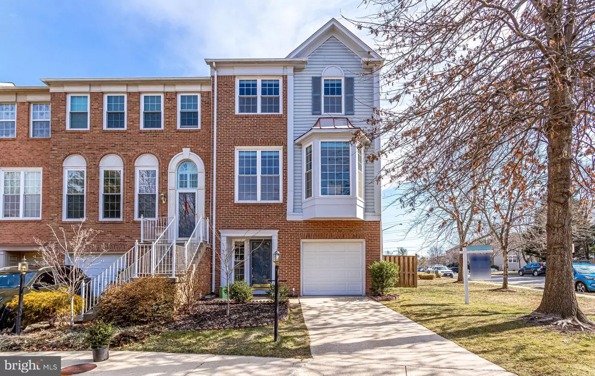 Alexandria, VA 22315,7739 MARY BETH WAY