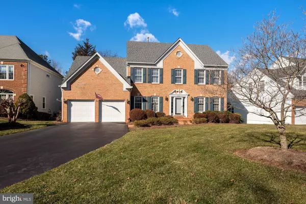 Herndon, VA 20171,12922 HARRINGTON CT