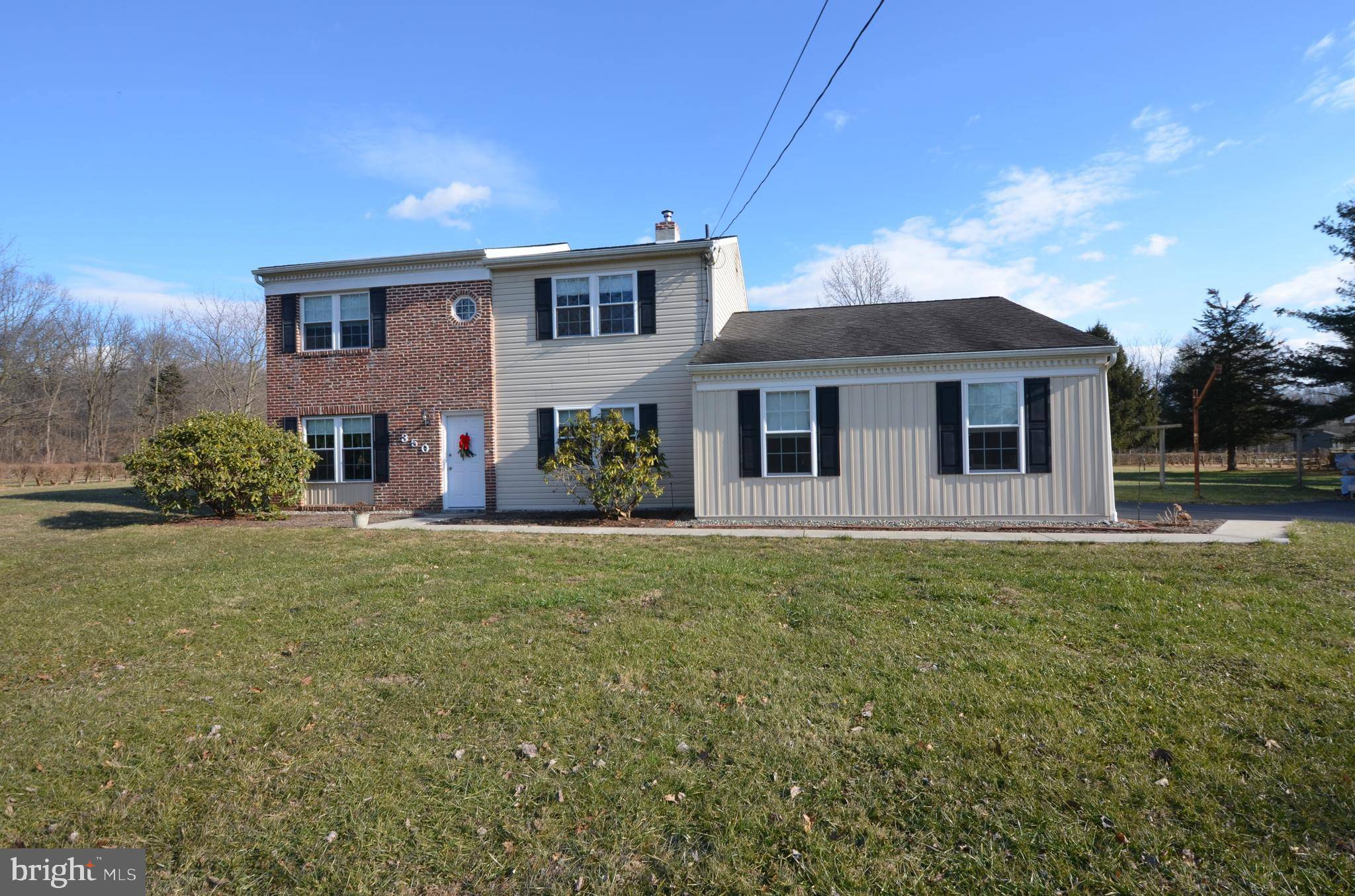 350 HEDGE RD, Elverson, PA 19520