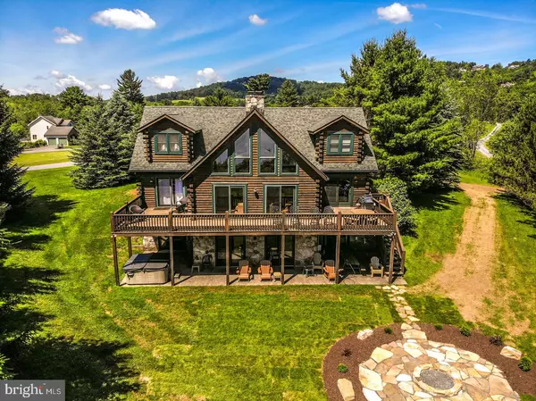 Oakland, MD 21550,215 HIDDEN COVE CT