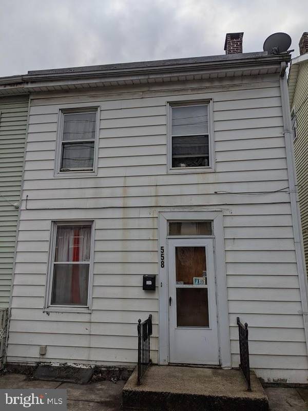 558 W PHILADELPHIA ST, York, PA 17401