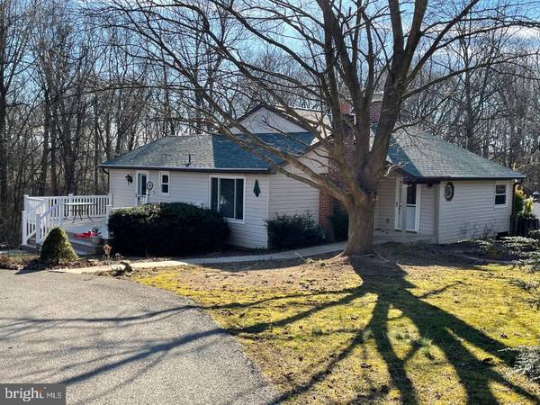 40 BIRCHWOOD DR, Delta, PA 17314