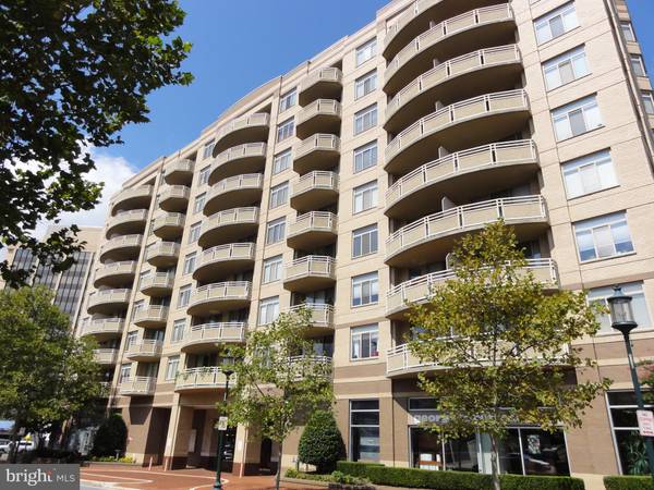 4801 FAIRMONT AVE #214, Bethesda, MD 20814