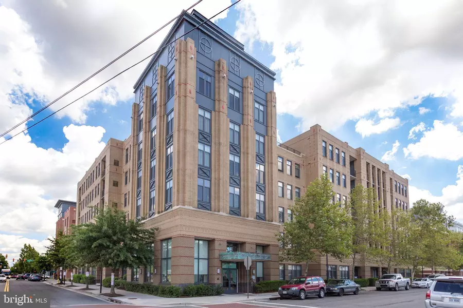 525 N FAYETTE ST #119, Alexandria, VA 22314