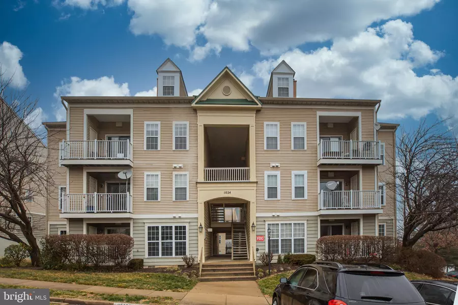 1024 GARDENVIEW LOOP #402, Woodbridge, VA 22191