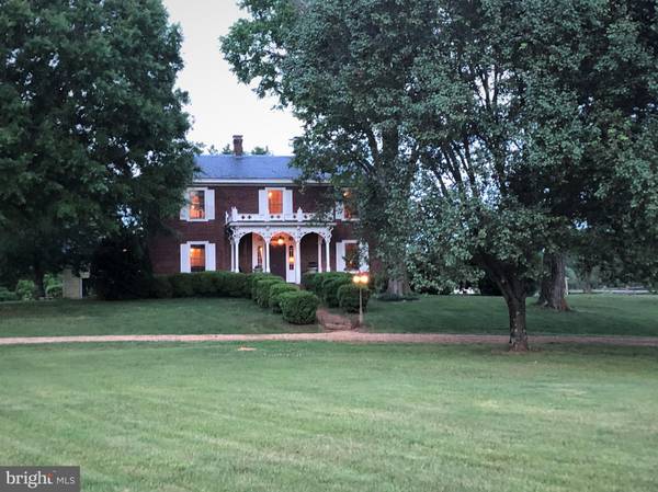 562 NEWCOMB BRIDGE ROAD,  Chase City,  VA 23924