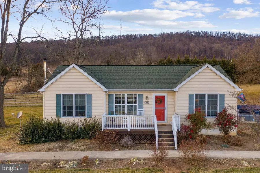 1503 COTTONTOWN RD, Strasburg, VA 22657