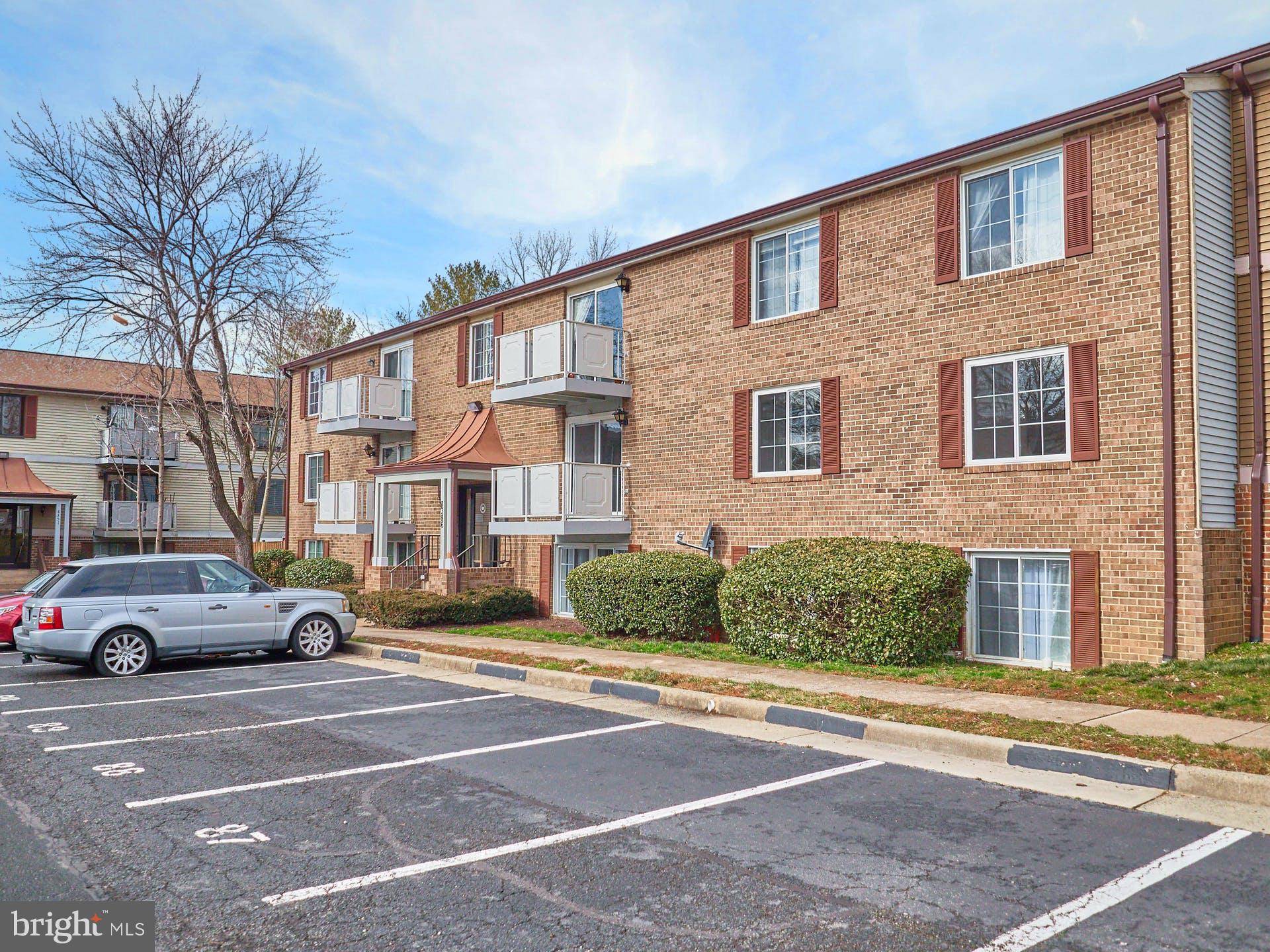 8386 BROCKHAM DR #M, Alexandria, VA 22309