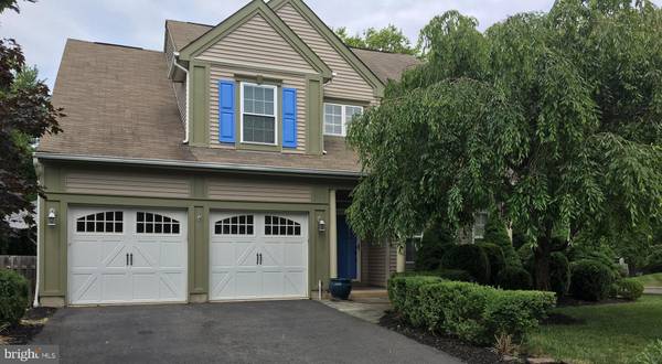 82 HARVARD CIR, Princeton, NJ 08540