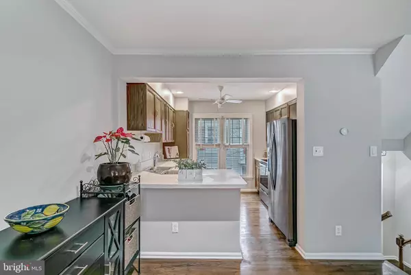 Arlington, VA 22206,2913-B S WOODSTOCK ST #2