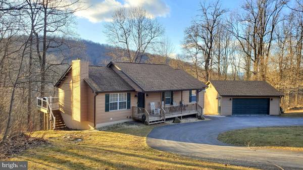 987 APPLE JACK CIR, Linden, VA 22642