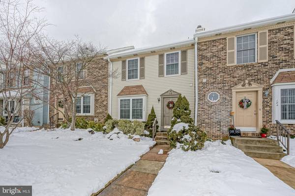 186 CAMBER LN, Mount Laurel, NJ 08054