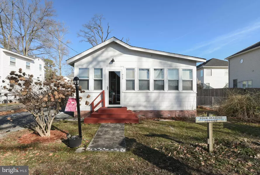 912 MARSHALL AVE, Colonial Beach, VA 22443