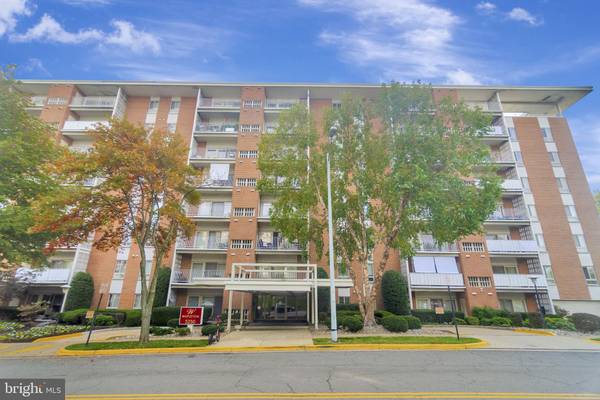 5250 VALLEY FORGE DR #614, Alexandria, VA 22304