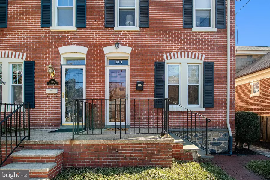 1604 RIVERVIEW AVE, Wilmington, DE 19806