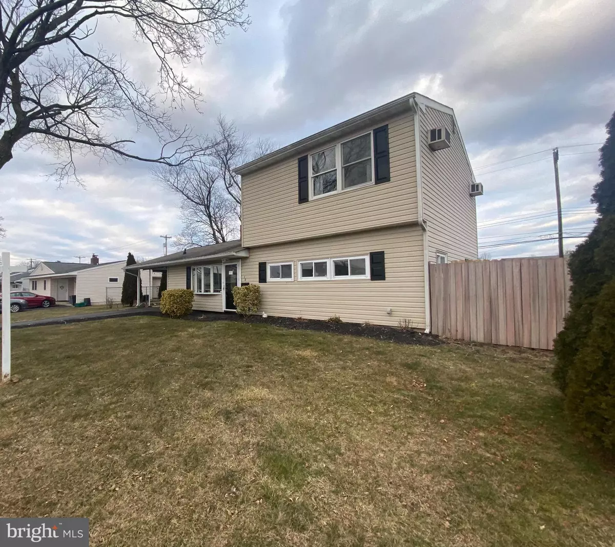 Levittown, PA 19054,38 PEACHTREE LN