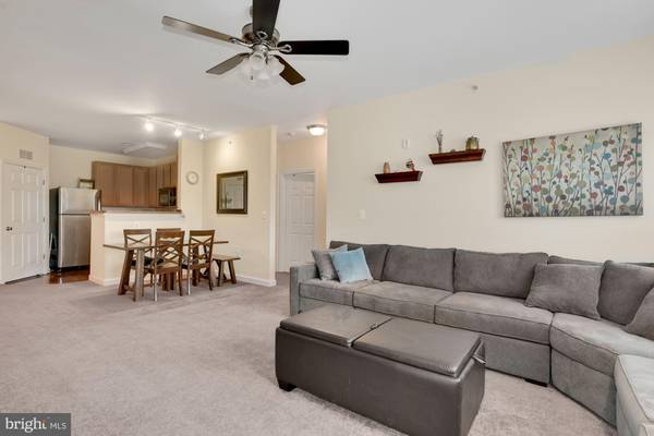 42480 ROCKROSE SQ #303, Brambleton, VA 20148